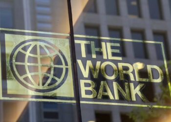 Los desequilibrios fiscales amenazan los avances contra la inflación en América Latina: Banco Mundial