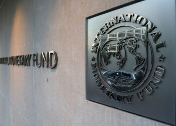 Mexico’s Economic Growth Set to Slow, IMF Warns of Risks
