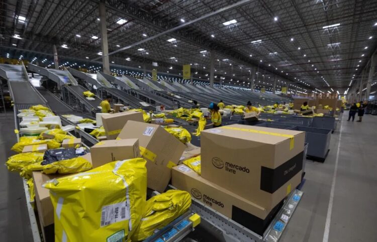La Expansión de Crédito de MercadoLibre Presiona las Ganancias y Hace Caer sus Acciones